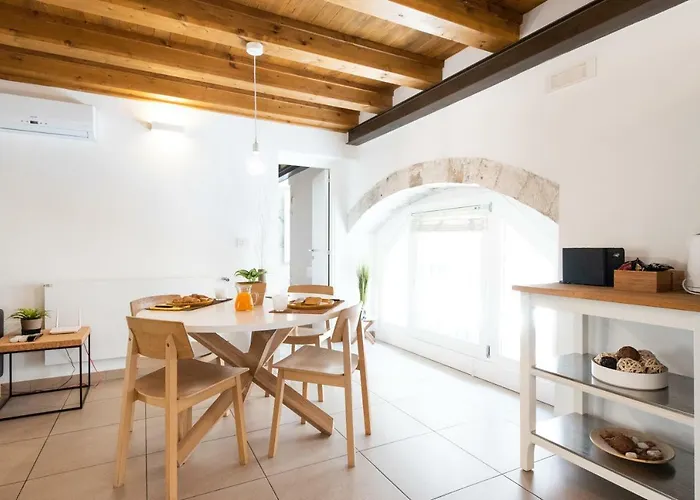 Ortigia - Theater Apartment Syracuse